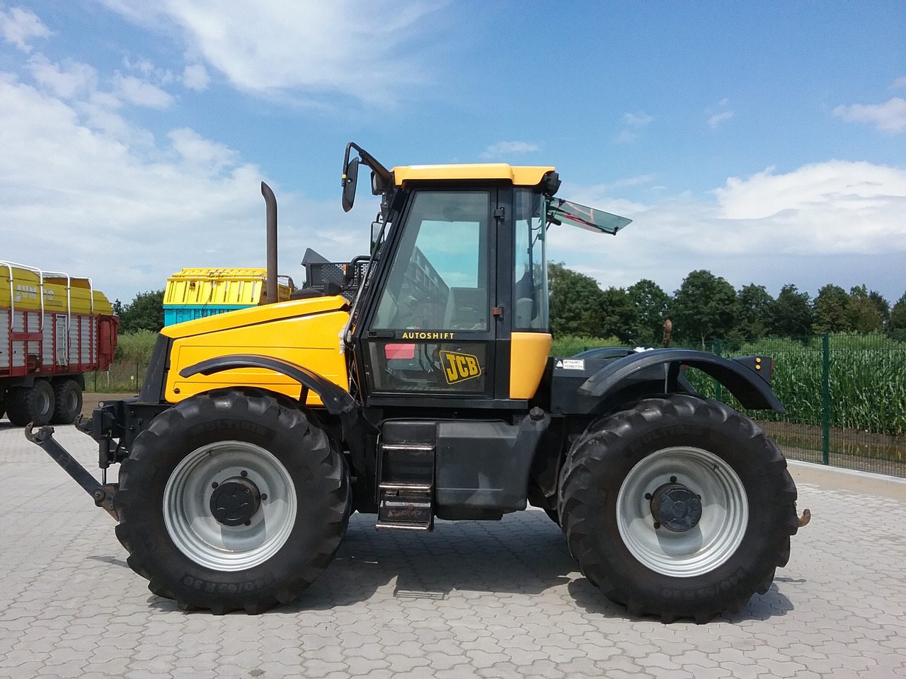 JCB Fastrac 2115 - Traktör: fotoğraf 3 JCB Fastrac 2115 - Traktör: fotoğraf 3