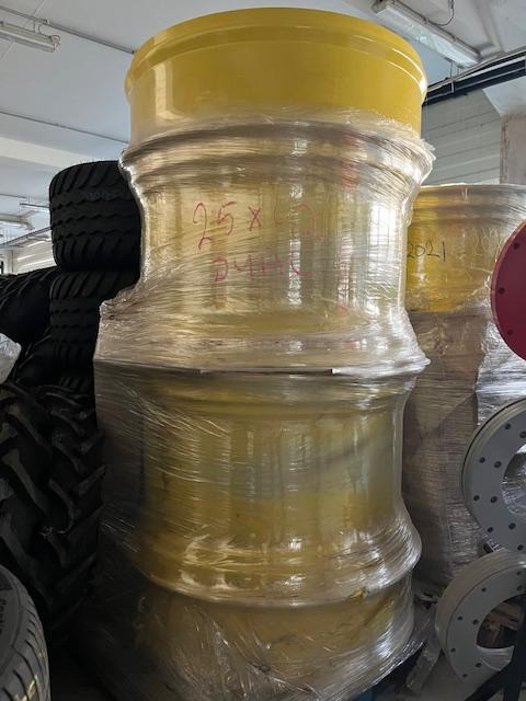 DW23x38 Dual-Trac Premium twin rim - Jant - Tarım araçları: fotoğraf 4 DW23x38 Dual-Trac Premium twin rim - Jant - Tarım araçları: fotoğraf 4