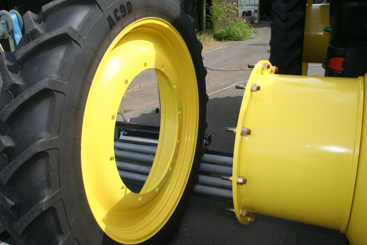 Vari-Quick track-adjustable agricultural rims - Jant - Tarım araçları: fotoğraf 5 Vari-Quick track-adjustable agricultural rims - Jant - Tarım araçları: fotoğraf 5