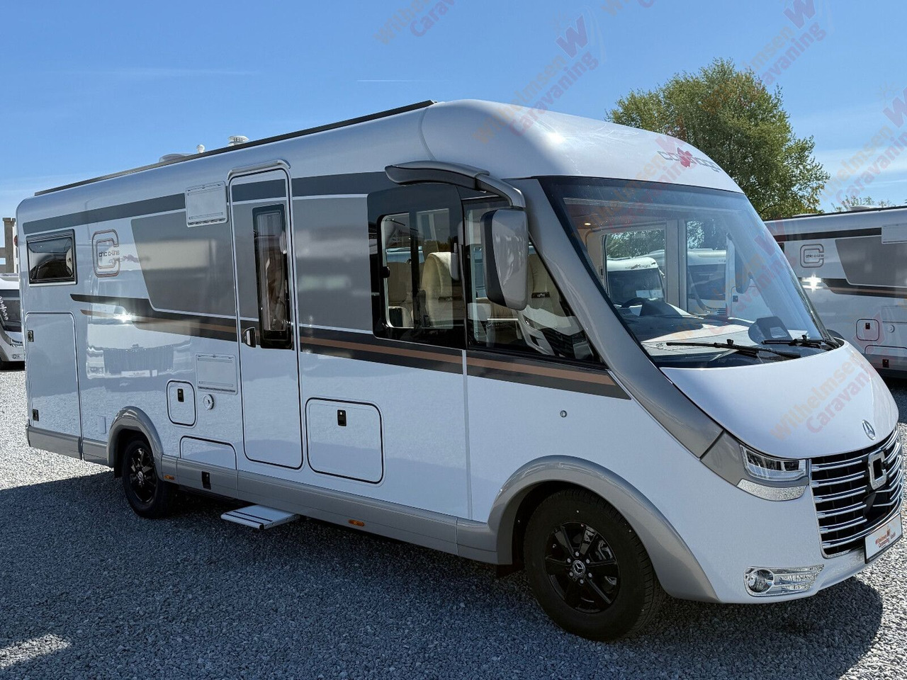 Carthago chic c-line I 4.9 LE Mercedes*MJ25*Alde*Sky*TV* - Entegre karavan: fotoğraf 1 Carthago chic c-line I 4.9 LE Mercedes*MJ25*Alde*Sky*TV* - Entegre karavan: fotoğraf 1