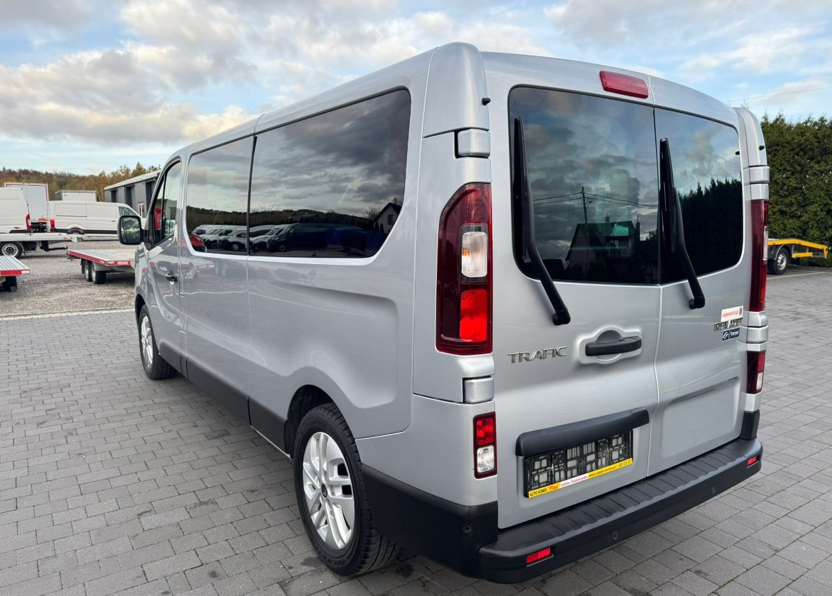 Minibüs, Minivan Renault Trafic 2.0 150 ps. Bezwypadkowy Salonowy Serwisowany: fotoğraf 6 Minibüs, Minivan Renault Trafic 2.0 150 ps. Bezwypadkowy Salonowy Serwisowany: fotoğraf 6