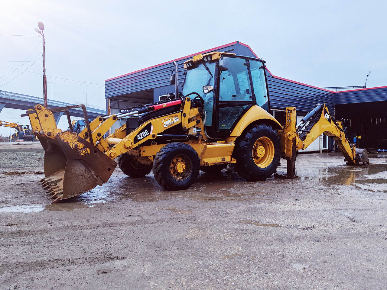 CATERPILLAR 428E - Iş makinesi: fotoğraf 3 CATERPILLAR 428E - Iş makinesi: fotoğraf 3