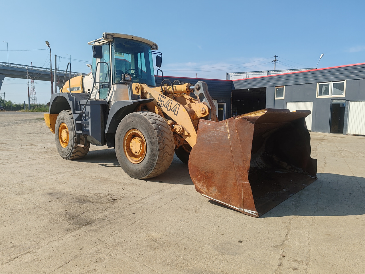 Liebherr 544 Incarcator Frontal Vola - Tekerlekli yükleyici: fotoğraf 1 Liebherr 544 Incarcator Frontal Vola - Tekerlekli yükleyici: fotoğraf 1