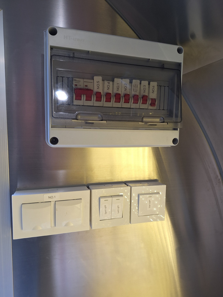 Deli Star EasyGo 280 - EU standards - Büfe karavan: fotoğraf 4 Deli Star EasyGo 280 - EU standards - Büfe karavan: fotoğraf 4