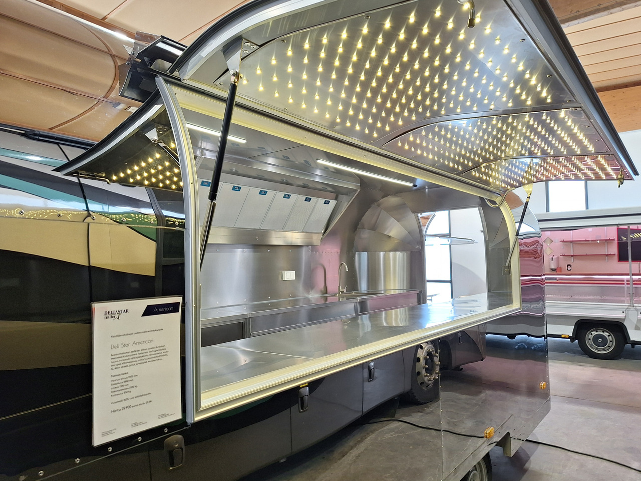 Deli Star Trailer American 5800 - EU standards - Büfe karavan: fotoğraf 2 Deli Star Trailer American 5800 - EU standards - Büfe karavan: fotoğraf 2