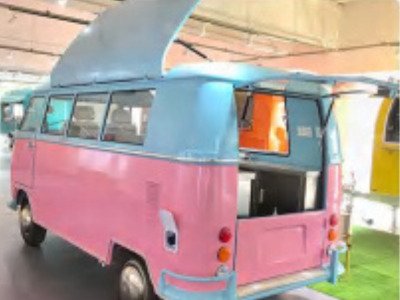 Deli Star Trailer Retro Minivan FR 4300 Electric - Büfe karavan: fotoğraf 4 Deli Star Trailer Retro Minivan FR 4300 Electric - Büfe karavan: fotoğraf 4