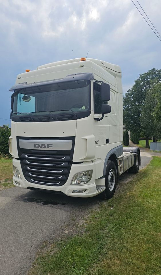 DAF XF460 - Çekici: fotoğraf 1 DAF XF460 - Çekici: fotoğraf 1