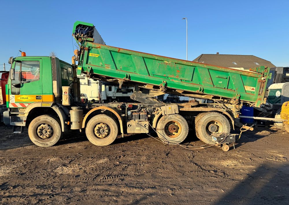 Iveco EuroTrakker - Damperli kamyon: fotoğraf 3 Iveco EuroTrakker - Damperli kamyon: fotoğraf 3