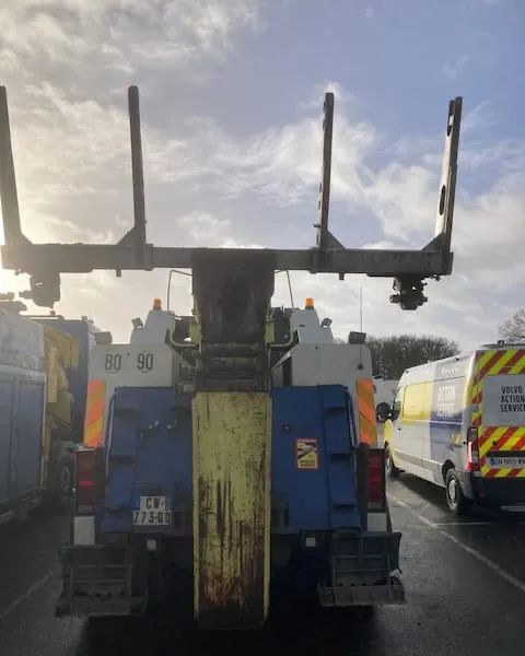 Volvo FL10 - Çekici kamyonu: fotoğraf 4 Volvo FL10 - Çekici kamyonu: fotoğraf 4