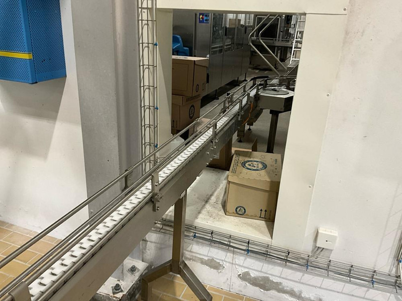 Tetra Pak - Bantlı konveyör: fotoğraf 5 Tetra Pak - Bantlı konveyör: fotoğraf 5