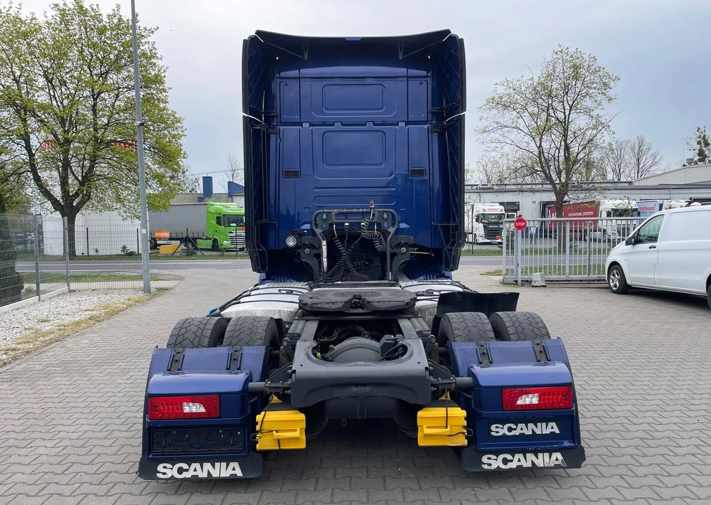 Scania R450 Topline King/ Mega/ LowDeck/ Zbiorniki 1400 l - Çekici: fotoğraf 5 Scania R450 Topline King/ Mega/ LowDeck/ Zbiorniki 1400 l - Çekici: fotoğraf 5