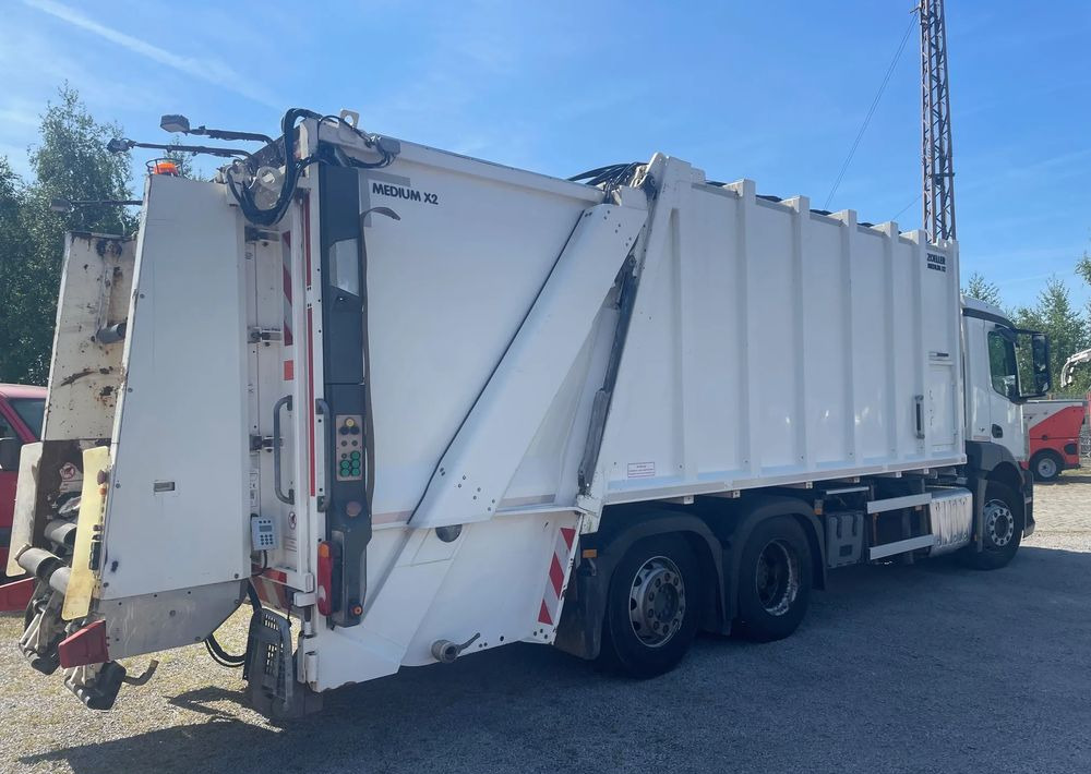 Mercedes-Benz ANTOS 2533, EURO6/ ŚMECIARKA/ ZOLLER/ DELTA - Çöp kamyonu: fotoğraf 4 Mercedes-Benz ANTOS 2533, EURO6/ ŚMECIARKA/ ZOLLER/ DELTA - Çöp kamyonu: fotoğraf 4