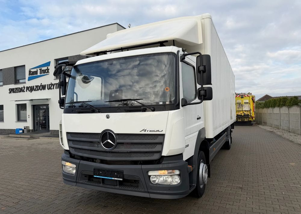 Mercedes-Benz ATEGO 1318 IZOTERMA 20 PALET! - Kapalı kasa kamyon: fotoğraf 1 Mercedes-Benz ATEGO 1318 IZOTERMA 20 PALET! - Kapalı kasa kamyon: fotoğraf 1