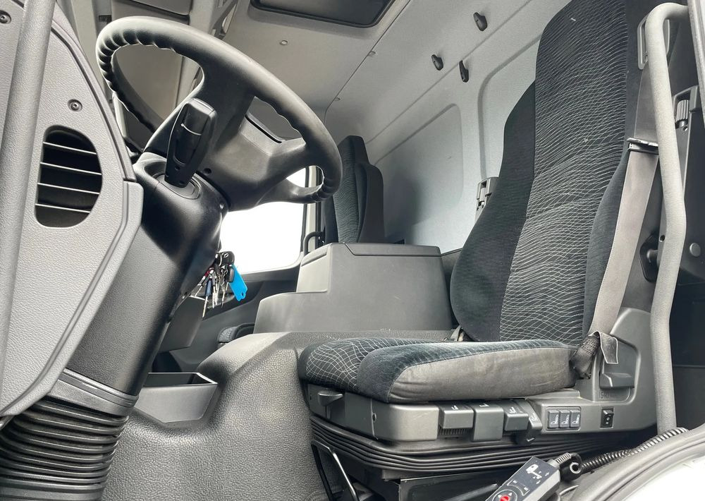 Mercedes-Benz ATEGO 1324, 15 EUROPALET, ŁADOWNOŚĆ 7,5 T - Kapalı kasa kamyon: fotoğraf 5 Mercedes-Benz ATEGO 1324, 15 EUROPALET, ŁADOWNOŚĆ 7,5 T - Kapalı kasa kamyon: fotoğraf 5