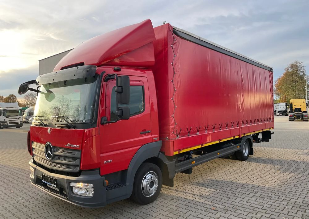Mercedes-Benz ATEGO 818, Klima, webasto, 17 euro palet! - Tenteli kamyon: fotoğraf 2 Mercedes-Benz ATEGO 818, Klima, webasto, 17 euro palet! - Tenteli kamyon: fotoğraf 2