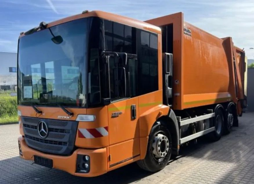 Mercedes-Benz ECONIC 2635,EURO 6, 6X2, ZOLLER MEDIUM X21 - Çöp kamyonu: fotoğraf 1 Mercedes-Benz ECONIC 2635,EURO 6, 6X2, ZOLLER MEDIUM X21 - Çöp kamyonu: fotoğraf 1