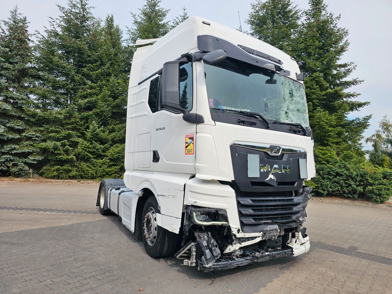 MAN TGX 18.510 XXL INTARDER - Motor , Rahmen 100% OK - Çekici: fotoğraf 1 MAN TGX 18.510 XXL INTARDER - Motor , Rahmen 100% OK - Çekici: fotoğraf 1