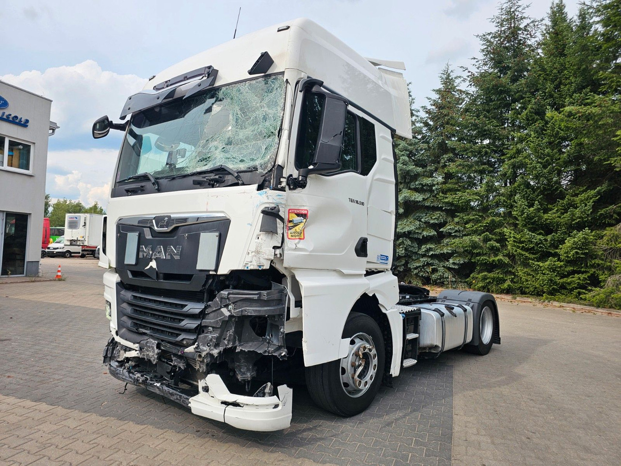 MAN TGX 18.510 XXL INTARDER - Motor , Rahmen 100% OK - Çekici: fotoğraf 2 MAN TGX 18.510 XXL INTARDER - Motor , Rahmen 100% OK - Çekici: fotoğraf 2