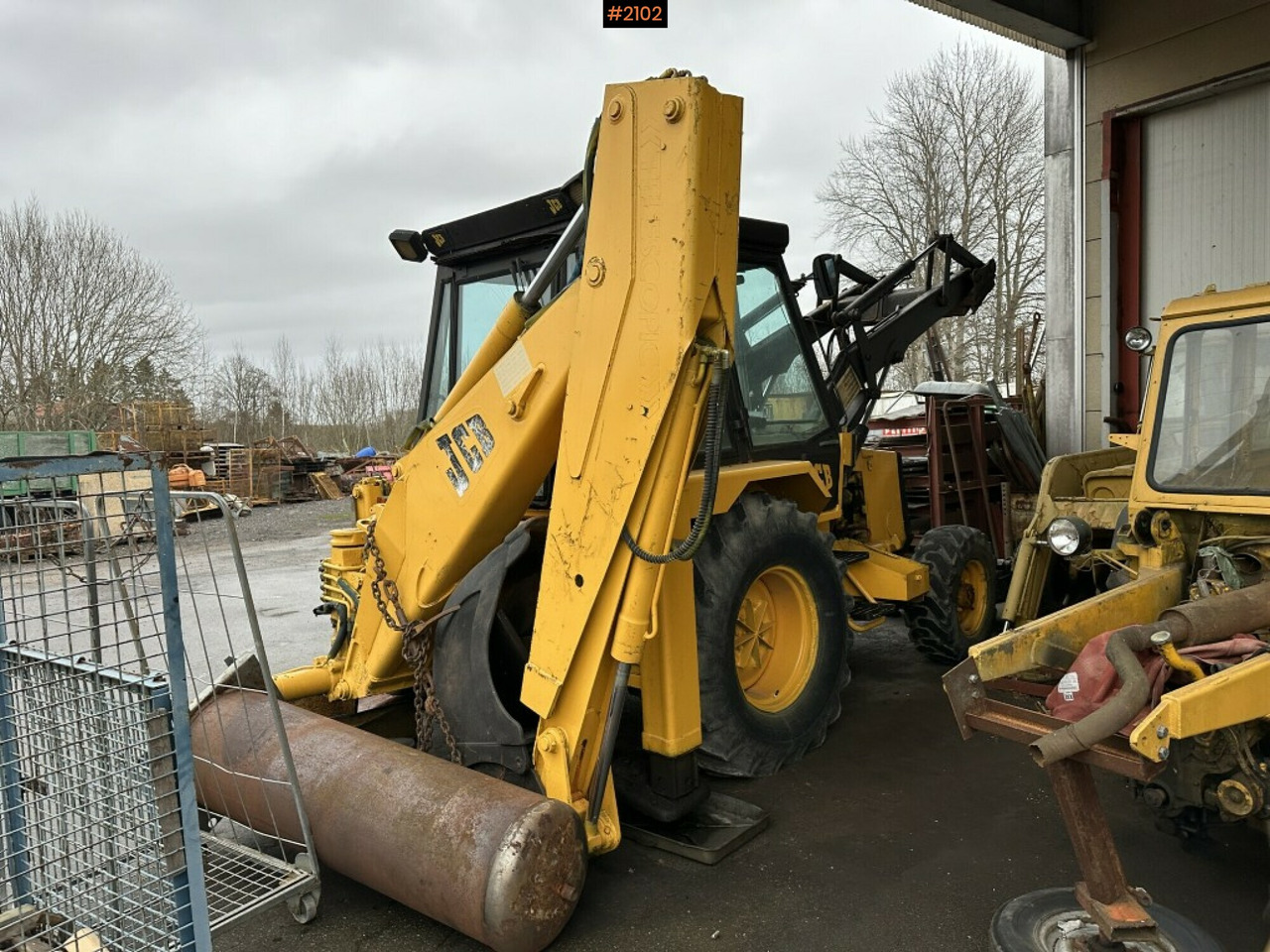 Backhoe loader JCB 3D-4 Rep. object - Traktör: fotoğraf 4 Backhoe loader JCB 3D-4 Rep. object - Traktör: fotoğraf 4