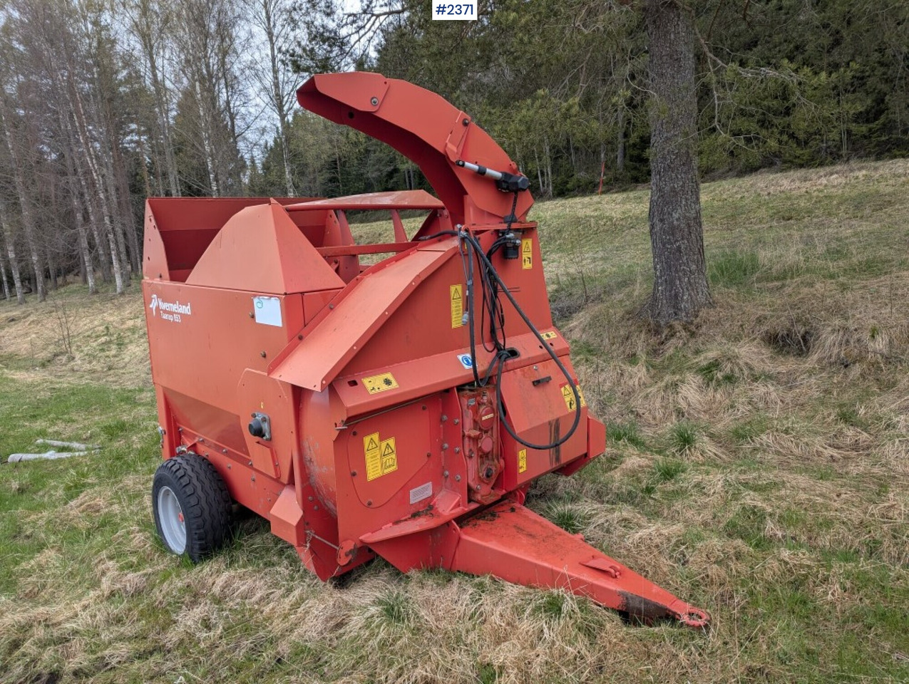 Bale cutter / Feed shredder Kverneland Taarup 853 - Saman makinesi: fotoğraf 1 Bale cutter / Feed shredder Kverneland Taarup 853 - Saman makinesi: fotoğraf 1