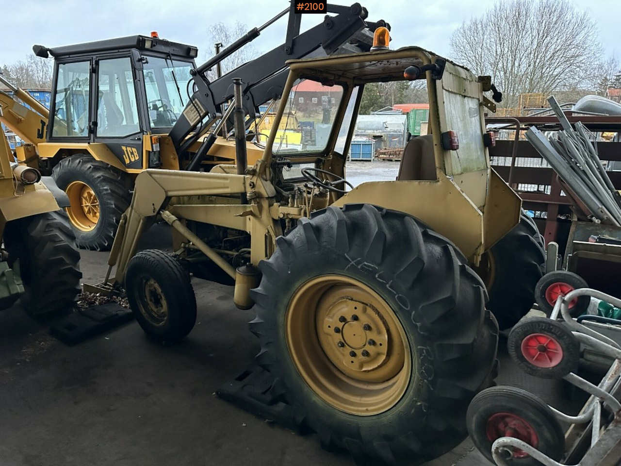 Tractor, 2 pcs Massey Ferguson 205 and 203 - Traktör: fotoğraf 4 Tractor, 2 pcs Massey Ferguson 205 and 203 - Traktör: fotoğraf 4