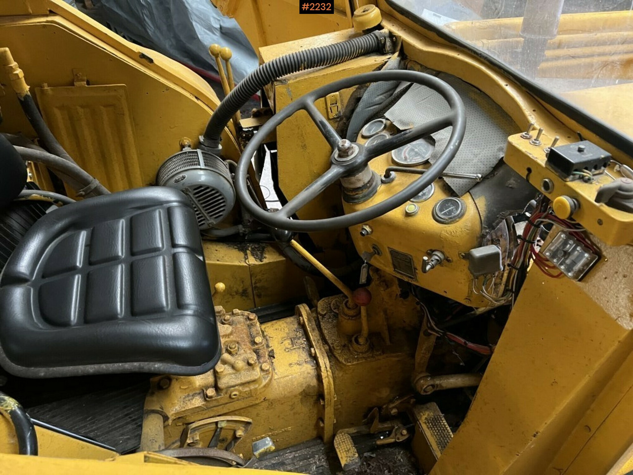 Tractor- MASSEY-FERGUSON 203 - Traktör: fotoğraf 5 Tractor- MASSEY-FERGUSON 203 - Traktör: fotoğraf 5