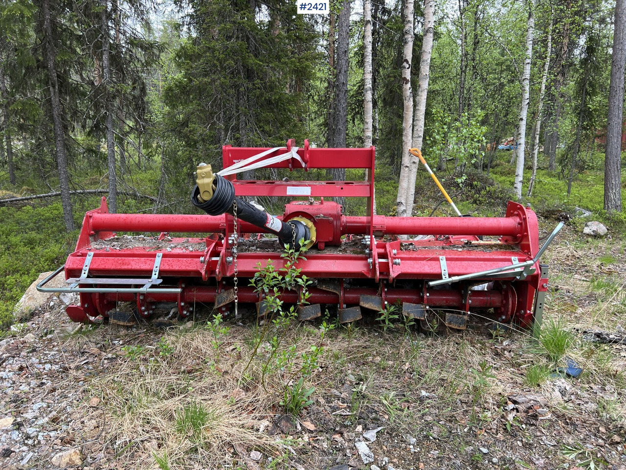 Tulip RTC250-40 rotary tiller - Toprak işleme makinesi: fotoğraf 4 Tulip RTC250-40 rotary tiller - Toprak işleme makinesi: fotoğraf 4