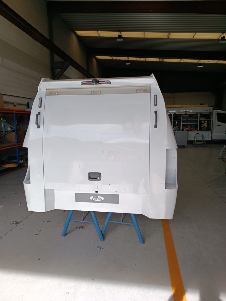 Ford Ranger Pick-up super cab - Kapalı kasa: fotoğraf 5 Ford Ranger Pick-up super cab - Kapalı kasa: fotoğraf 5