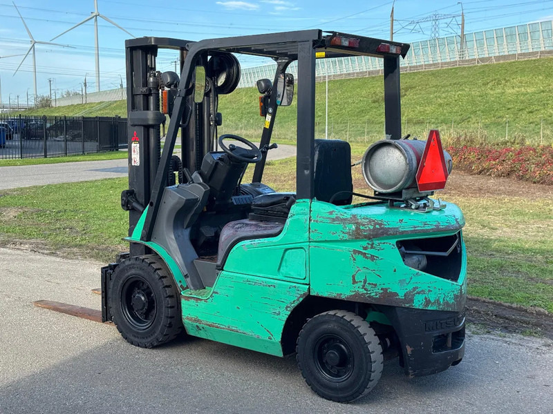 Mitsubishi Triplo Freelift FG25N - Forklift: fotoğraf 3 Mitsubishi Triplo Freelift FG25N - Forklift: fotoğraf 3