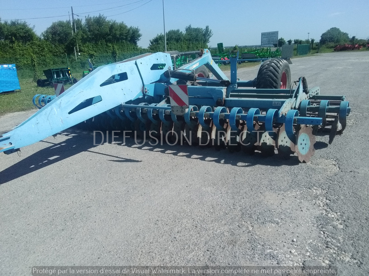 LEMKEN DECHAUMEUR A DISQUES HELIODOR H 8 SF - Disk tırmığı: fotoğraf 2 LEMKEN DECHAUMEUR A DISQUES HELIODOR H 8 SF - Disk tırmığı: fotoğraf 2