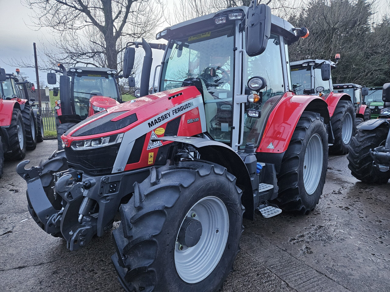2022 MF 5S.135, very high spec - Traktör: fotoğraf 2 2022 MF 5S.135, very high spec - Traktör: fotoğraf 2