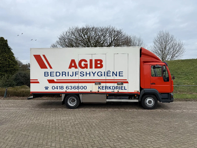 MAN L20 Bakwagen 4x2 Manual EUR 3 NL TRUCK - Kapalı kasa kamyon: fotoğraf 5 MAN L20 Bakwagen 4x2 Manual EUR 3 NL TRUCK - Kapalı kasa kamyon: fotoğraf 5