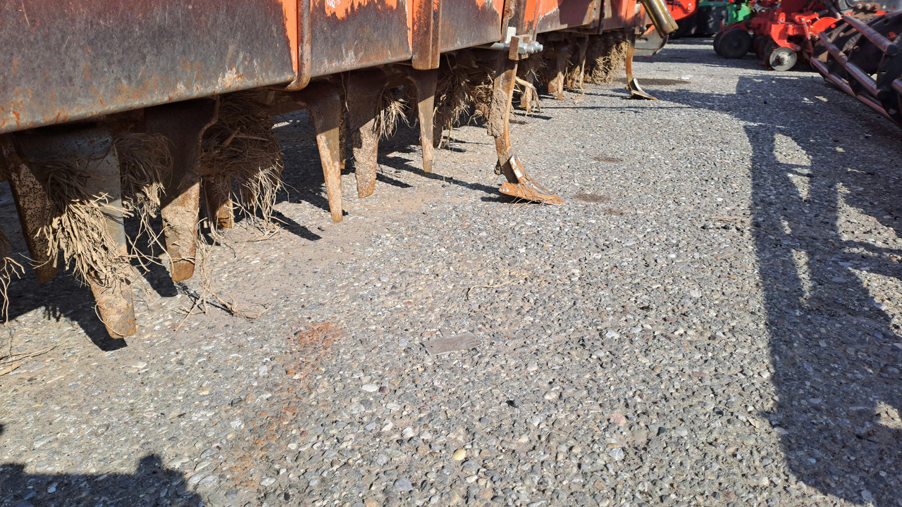 ERPICE ROTANTE MASCHIO AQUILA 6 METRI MOD 6000 * CR - Rotovatör: fotoğraf 3 ERPICE ROTANTE MASCHIO AQUILA 6 METRI MOD 6000 * CR - Rotovatör: fotoğraf 3