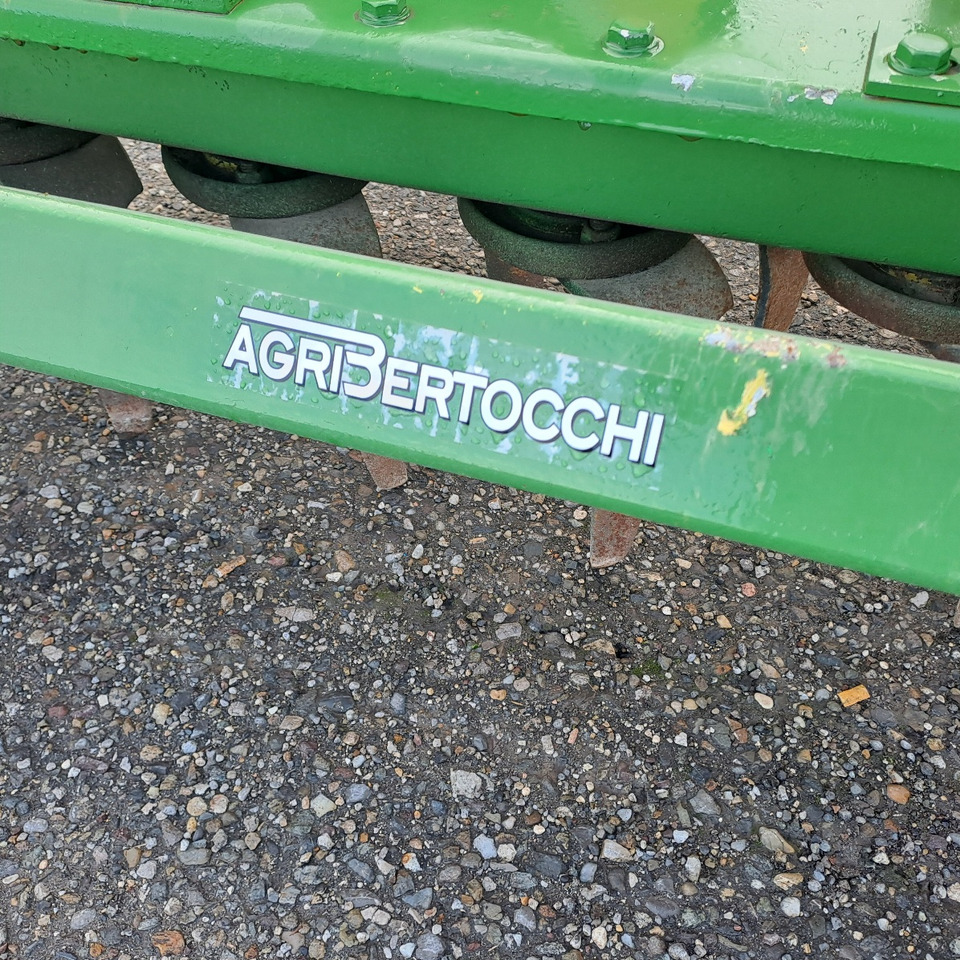 ERPICE ROTANTE MORENI SERIE MA MODELLO 3500 - Dik rotovatör: fotoğraf 2 ERPICE ROTANTE MORENI SERIE MA MODELLO 3500 - Dik rotovatör: fotoğraf 2