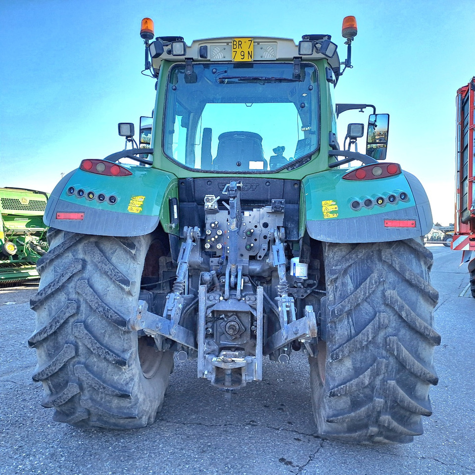 FENDT 720 VARIO PROFI - Traktör: fotoğraf 4 FENDT 720 VARIO PROFI - Traktör: fotoğraf 4