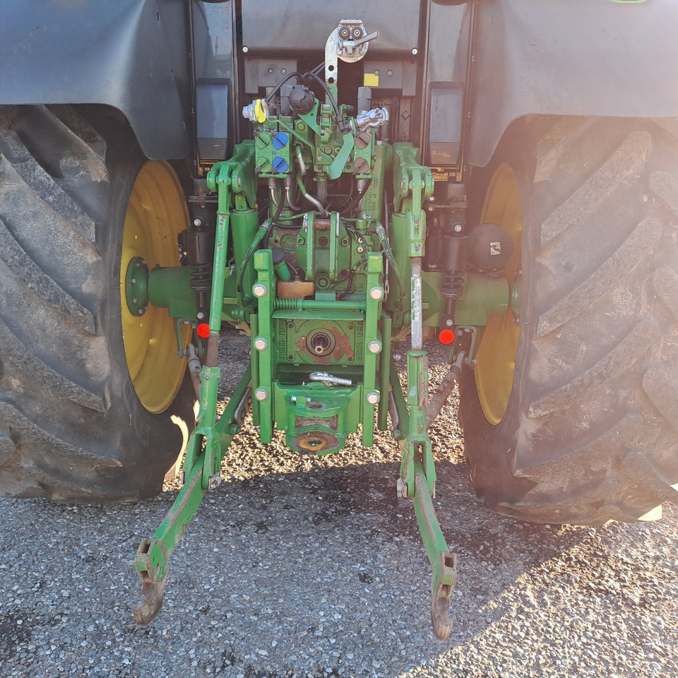 JOHN DEERE 6120 m - Traktör: fotoğraf 4 JOHN DEERE 6120 m - Traktör: fotoğraf 4