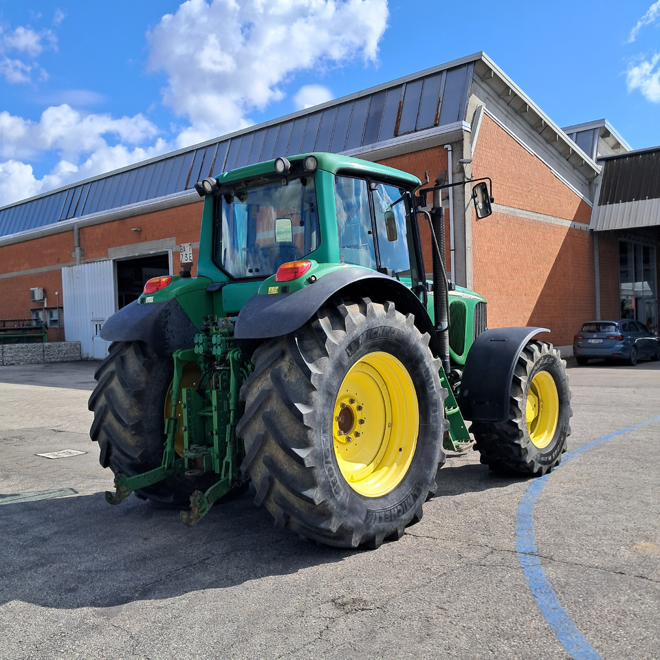 JOHN DEERE 6920S - Traktör: fotoğraf 5 JOHN DEERE 6920S - Traktör: fotoğraf 5
