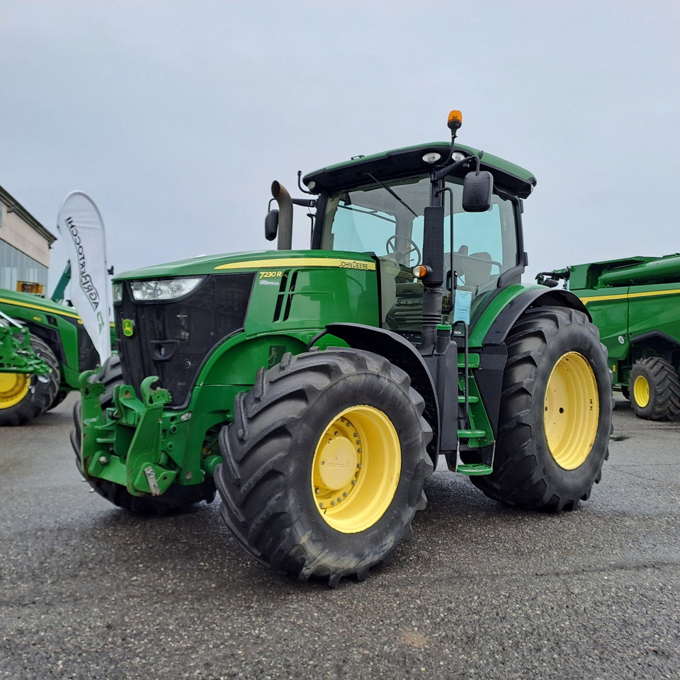JOHN DEERE 7230R - Traktör: fotoğraf 1 JOHN DEERE 7230R - Traktör: fotoğraf 1