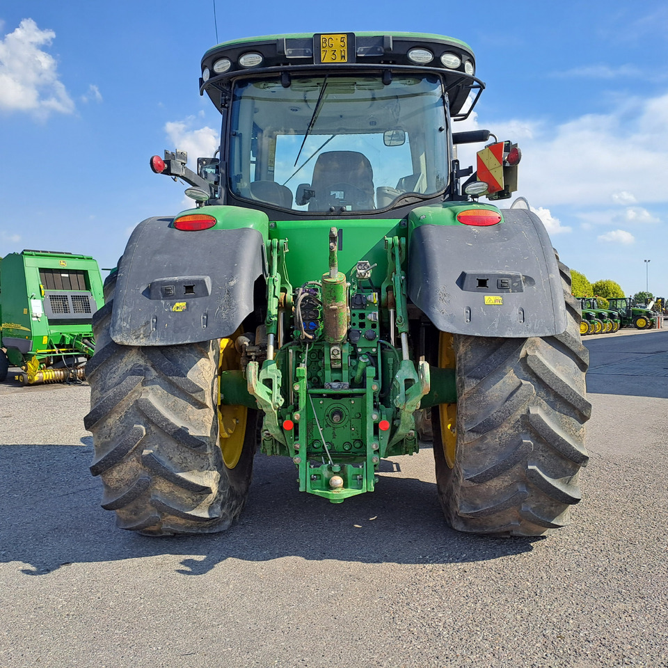 JOHN DEERE 7310R - Traktör: fotoğraf 4 JOHN DEERE 7310R - Traktör: fotoğraf 4