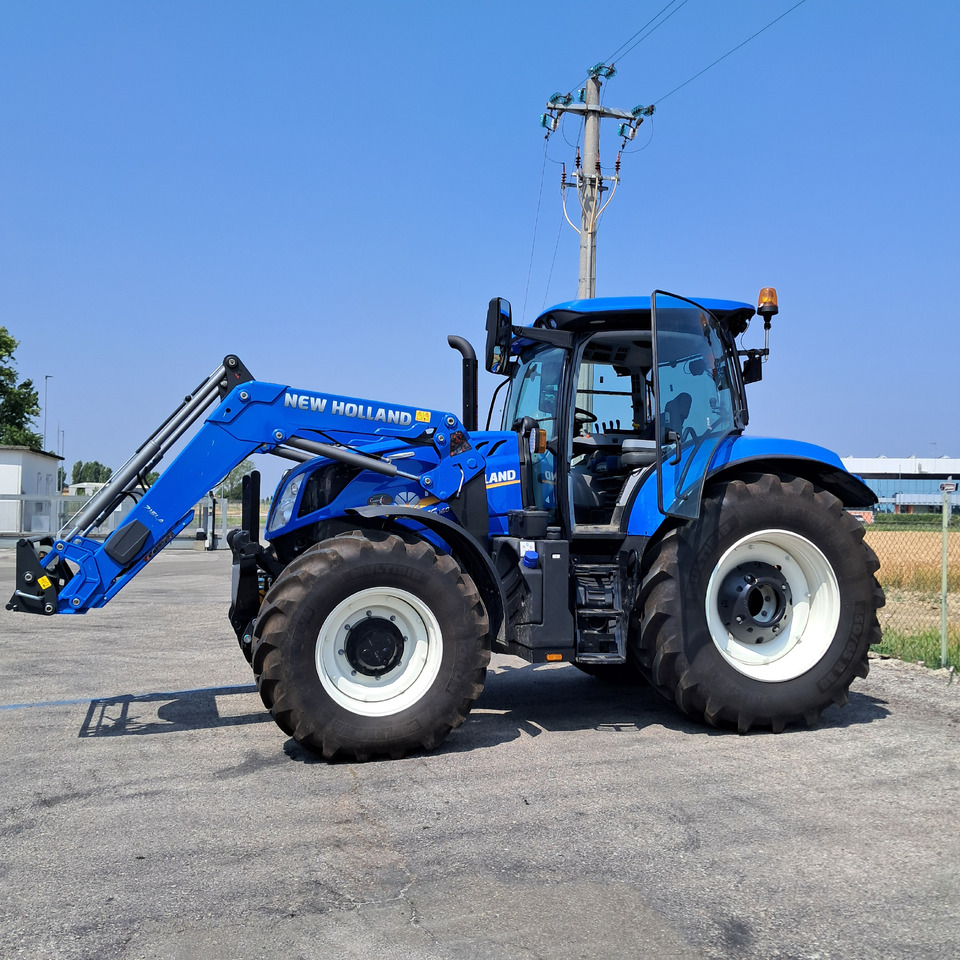 NEW HOLLAND T6 160 - Traktör: fotoğraf 2 NEW HOLLAND T6 160 - Traktör: fotoğraf 2