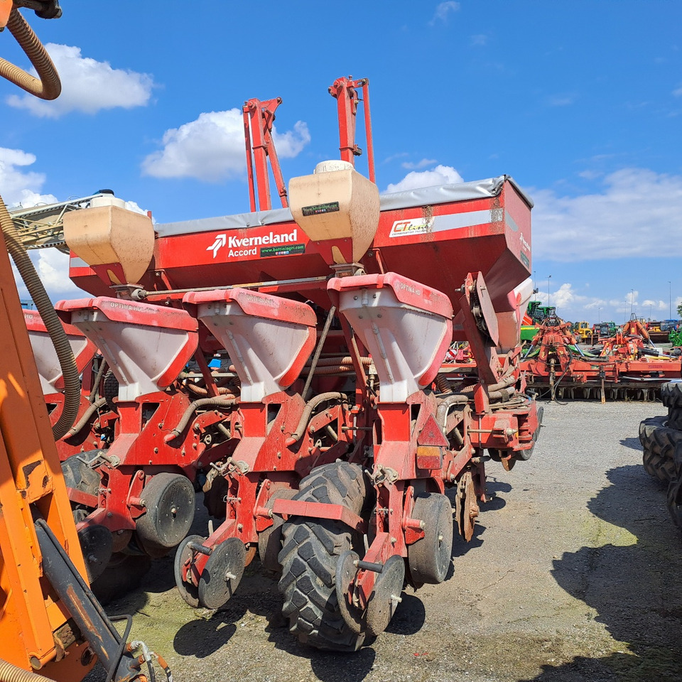 SEMINATRICE KVERNELAND ACCORD OPTIMA HD - Hassas ekim makinesi: fotoğraf 2 SEMINATRICE KVERNELAND ACCORD OPTIMA HD - Hassas ekim makinesi: fotoğraf 2