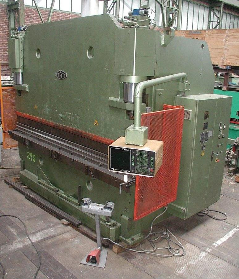 CNC-Abkantpresse EHT - Metal işleme makinası: fotoğraf 2 CNC-Abkantpresse EHT - Metal işleme makinası: fotoğraf 2