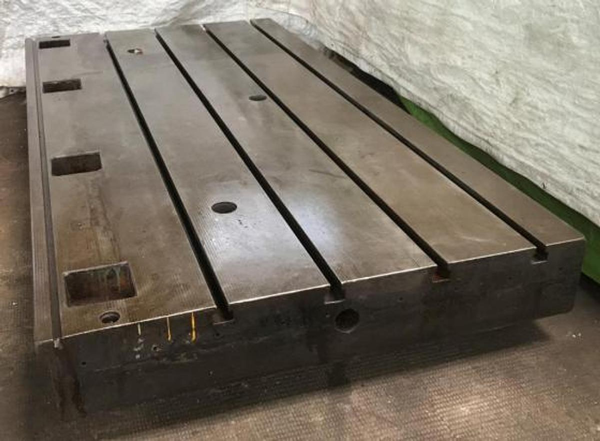 T-Nutenplatte - Metal işleme makinası: fotoğraf 1 T-Nutenplatte - Metal işleme makinası: fotoğraf 1