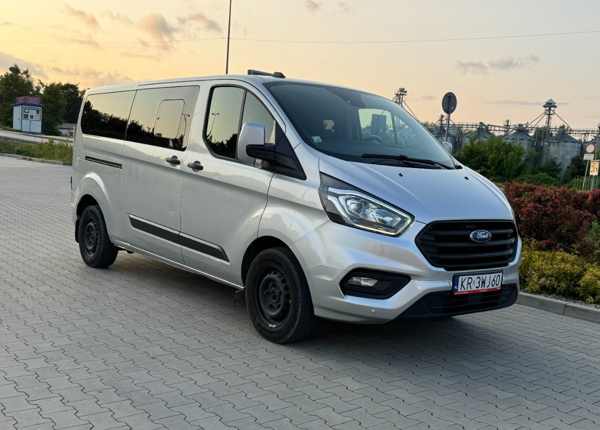 Ford Transit Custom 2.0 170 KM L2 LONG 2021 LED 8 osobowy NAWIEWY miejsc Salon PL - Minibüs, Minivan: fotoğraf 1 Ford Transit Custom 2.0 170 KM L2 LONG 2021 LED 8 osobowy NAWIEWY miejsc Salon PL - Minibüs, Minivan: fotoğraf 1