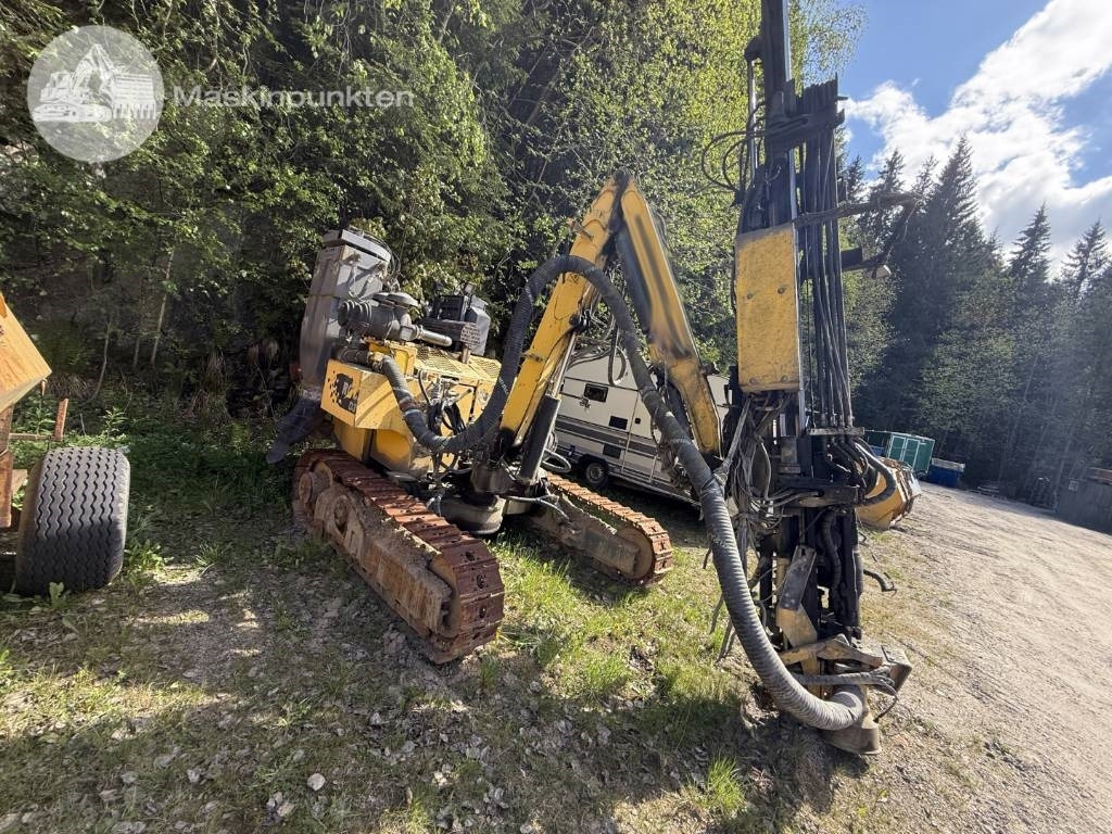 Atlas Copco ROC D3 - Burgu makinesi: fotoğraf 1 Atlas Copco ROC D3 - Burgu makinesi: fotoğraf 1