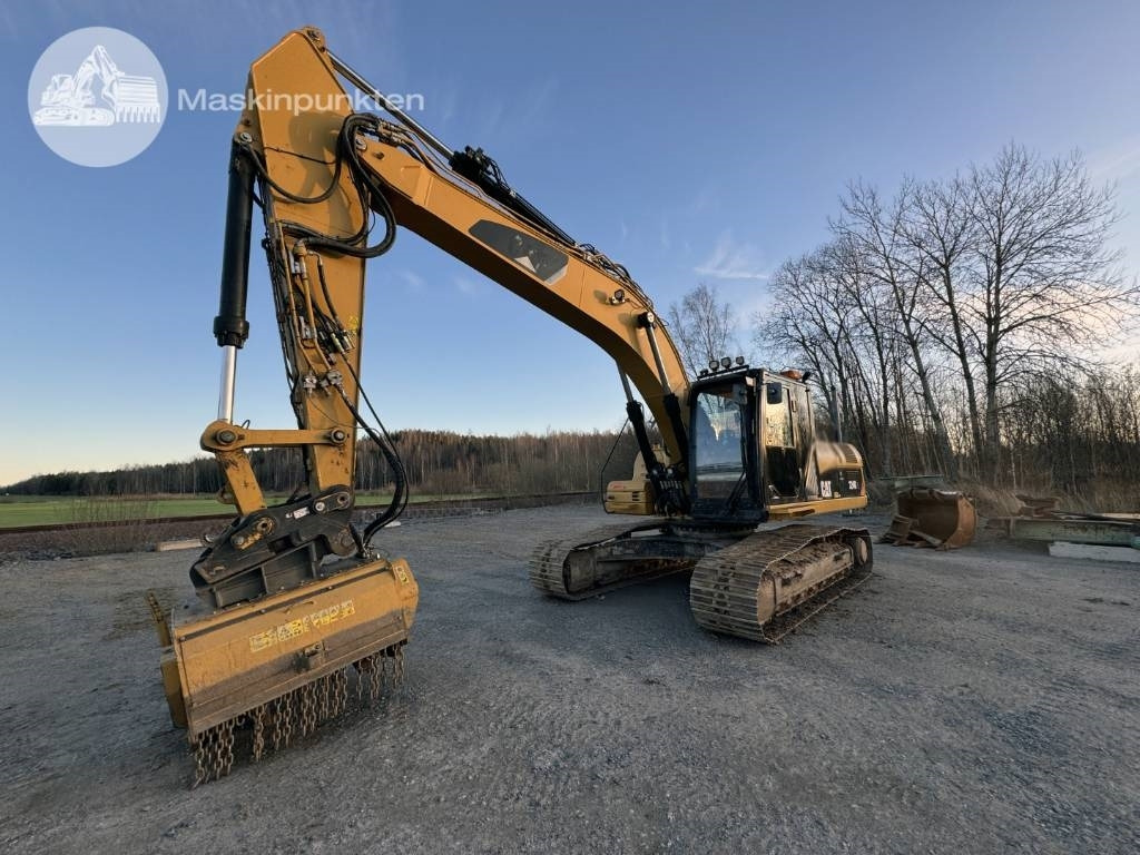 CAT 324 D L - Paletli ekskavatör: fotoğraf 1 CAT 324 D L - Paletli ekskavatör: fotoğraf 1