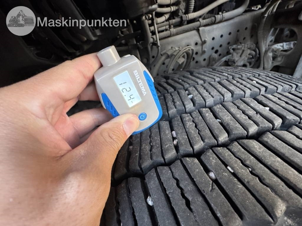 Mercedes-Benz Actros 963-4-D - Çekici: fotoğraf 5 Mercedes-Benz Actros 963-4-D - Çekici: fotoğraf 5