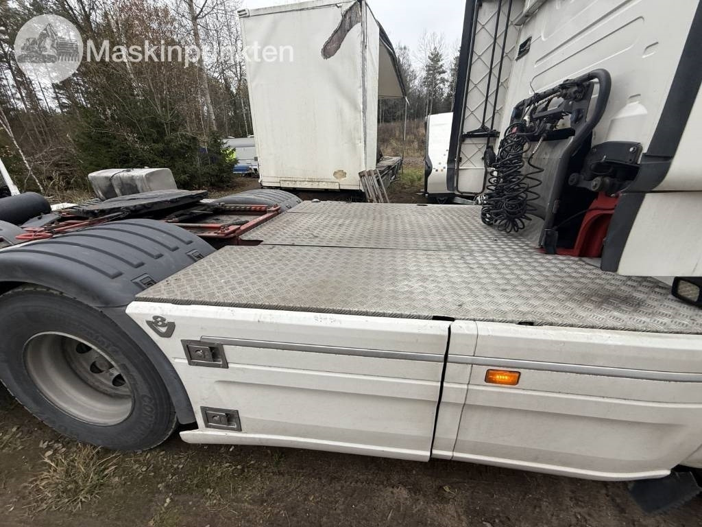 Çekici Scania R 520: fotoğraf 34 Çekici Scania R 520: fotoğraf 34
