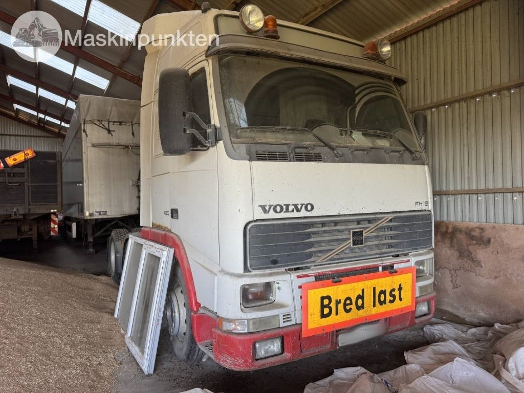 Volvo FH 12 - Çekici: fotoğraf 2 Volvo FH 12 - Çekici: fotoğraf 2