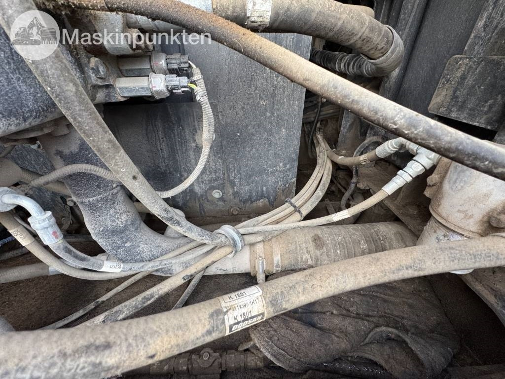 Paletli ekskavatör Doosan DX 300 LC: fotoğraf 37 Paletli ekskavatör Doosan DX 300 LC: fotoğraf 37